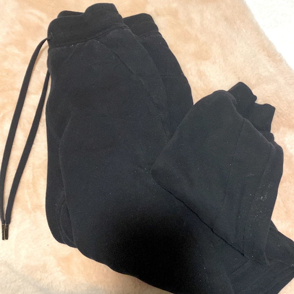Lululemon scuba joggers!!